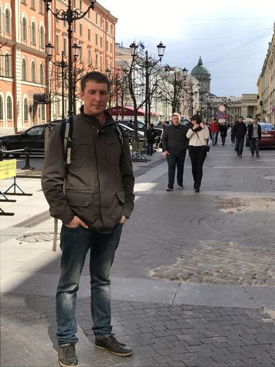  ,   Aleksandr, 37 ,  