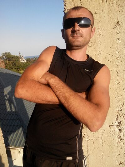  ,   Gruzin, 38 ,   