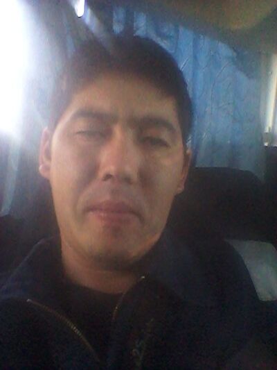  ,   Daniyar, 37 ,  