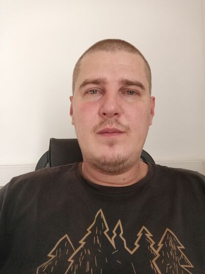  ,   Gektor, 37 ,   