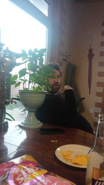  ,   Albert, 42 ,   ,   