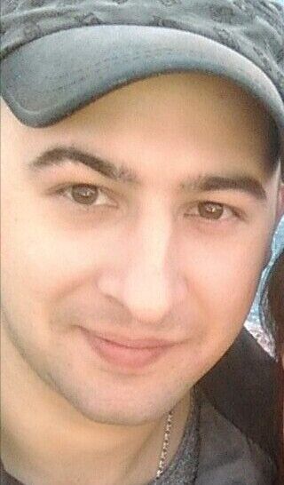  ,   Anton, 35 ,   
