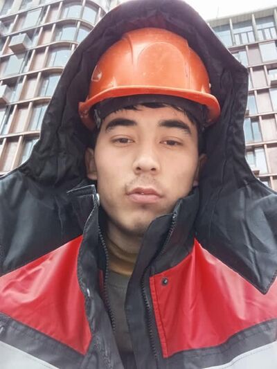 ,   Komil, 20 ,   ,   