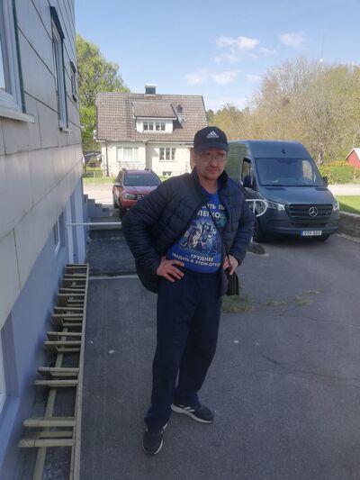  ,   Jurij, 45 ,   c 
