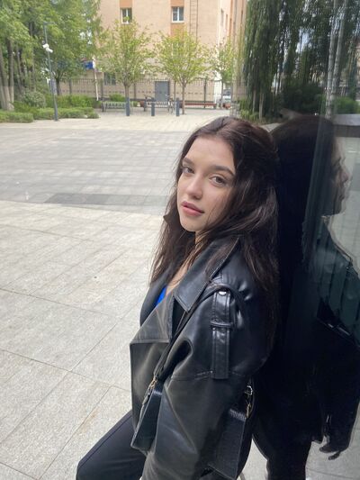  ,   Arina, 20 ,     , c 