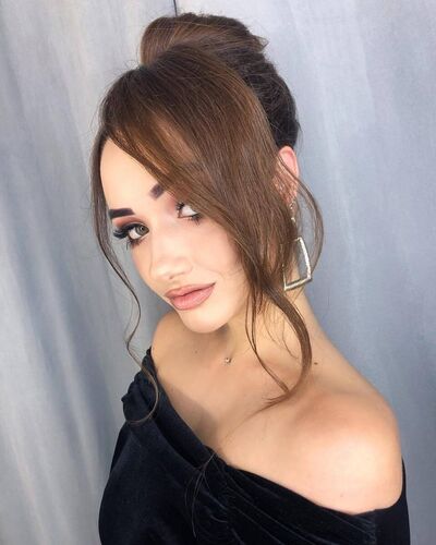  -,   Liza, 29 ,   ,   