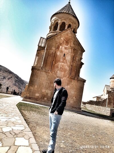  ,   Narek, 27 ,   ,   