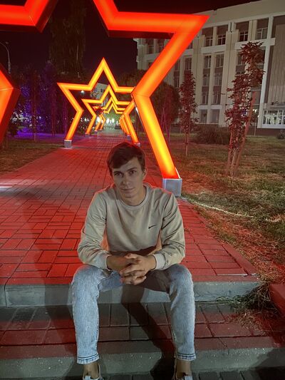  ,   Vladislav, 26 ,   ,   , c , 