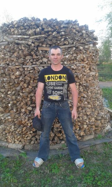  ,   Robert, 48 ,   