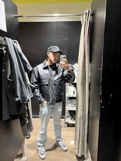  ,   Walid, 21 ,   ,   