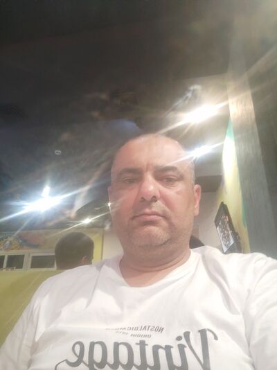  ,   Mehmet, 39 ,   ,   