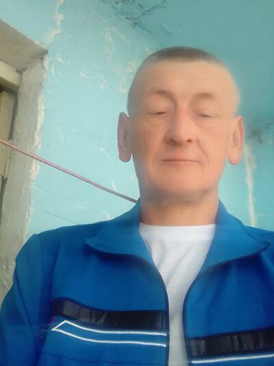  ,   Aleksei, 46 ,   ,   , c 