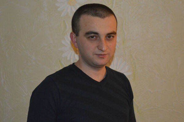  ,   Sergiu, 35 ,  