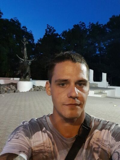  ,   Kyrylo, 36 ,   ,   , c 