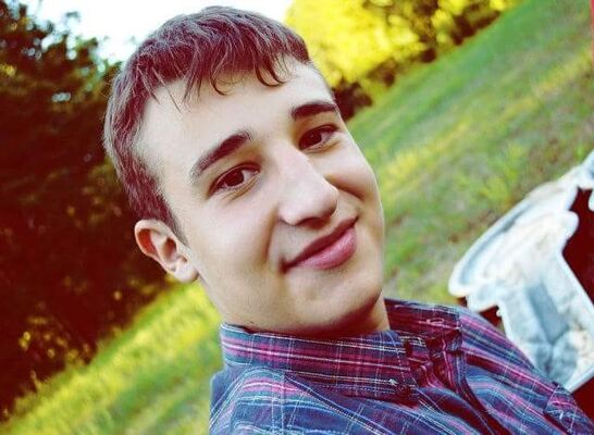  ,   Dorin, 29 ,  