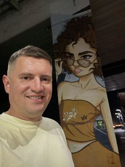  ,   Aliaksei, 35 ,   ,   , c 