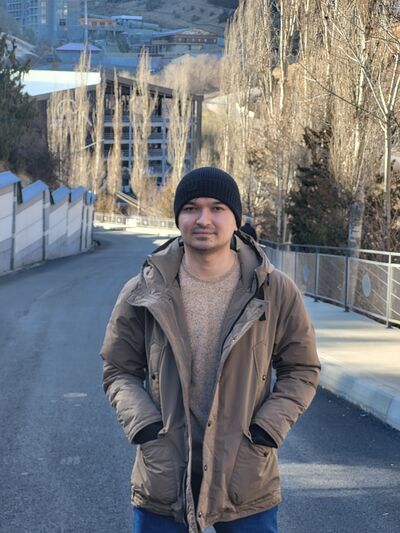  ,   Aziz, 29 ,   ,   