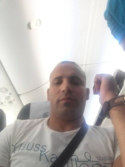  ,   Mohamed, 40 ,   ,   , c 