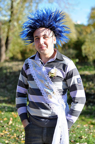  ,   Vlad, 35 ,   