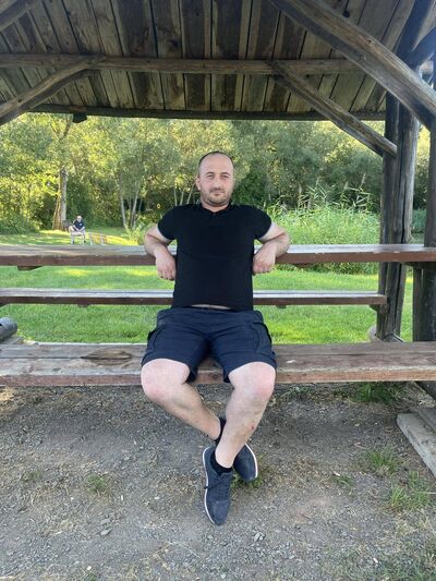  Bad Hersfeld,   Tengo, 32 ,   ,   