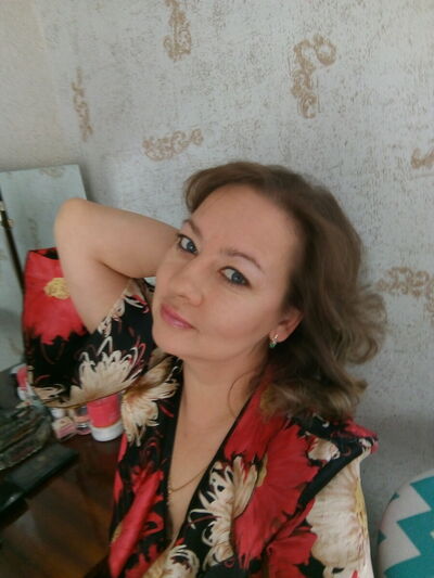  --,   , 52 ,  