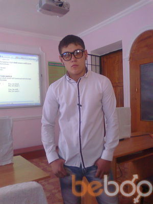  ,   Kristian, 32 ,     , c 