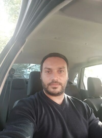  ,   Bum, 37 ,   ,   