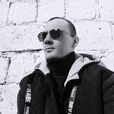  ,   Anton, 33 ,     , c 
