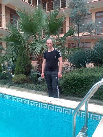  ,   Nikita, 46 ,   c 