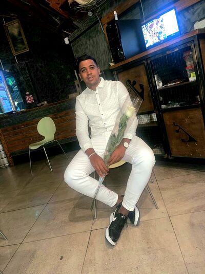  Novy,   Yassine, 25 ,   ,   