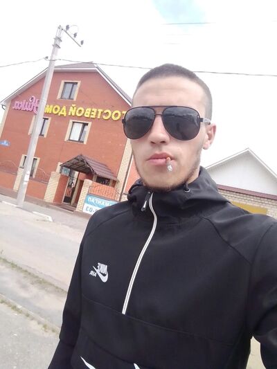  ,   Evgeny, 25 ,   ,   , c , 