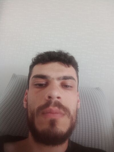  ,   Robert, 28 ,   ,   