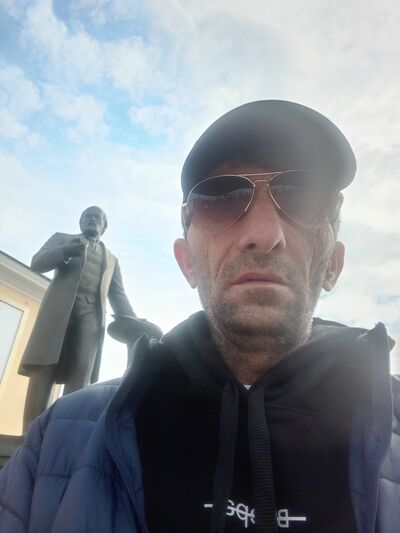  ,   Marat, 45 ,   ,   