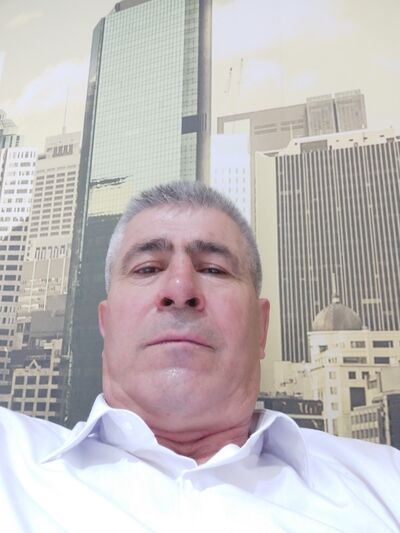 ,   Igor, 64 ,  