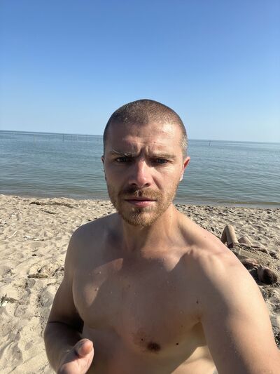  Gent,   Serhii, 38 ,   ,   , c , 