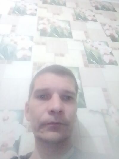  ,   Alex, 37 ,   ,   