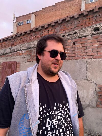  ,   Pavel, 36 ,   ,   