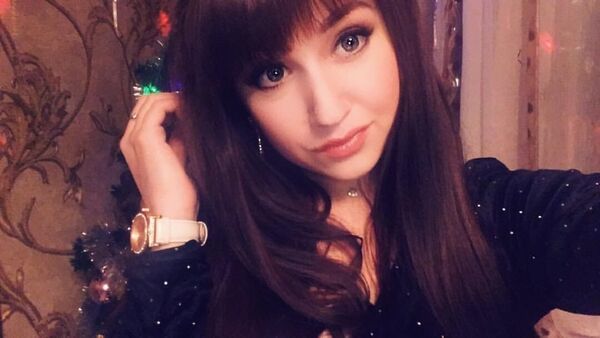  ,   Leticia, 26 ,   ,   , c 