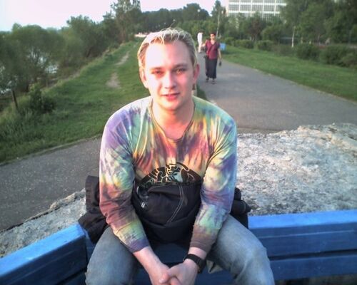  ,   KuRaMa, 44 ,   ,   , c , 