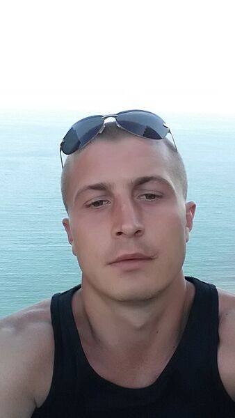  ,   Pavel, 35 ,  