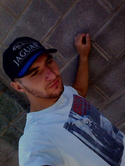  ,   Pasha, 31 ,   
