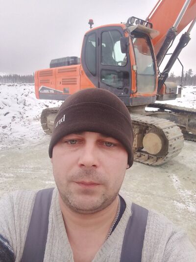  ,   Artem, 31 ,   ,   