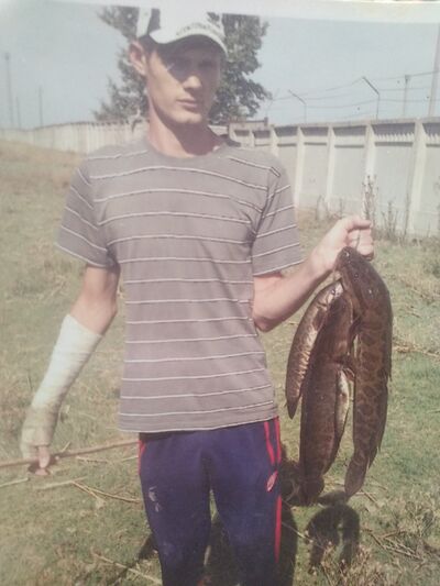  ,   Denis, 33 ,   ,   