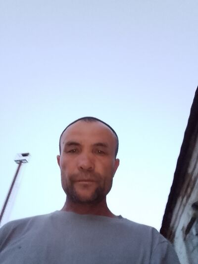  ,   Ilhomjon, 48 ,   ,   