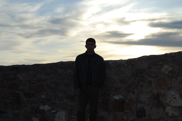  ,   Artur, 38 ,   ,   , c 