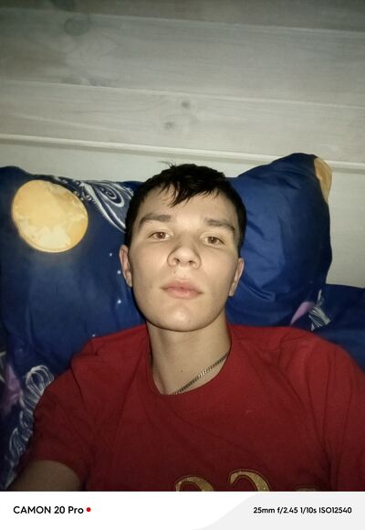  ,   Mikhail, 20 ,   ,   