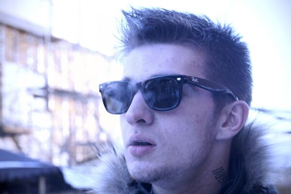  --,   Sergei, 32 ,   