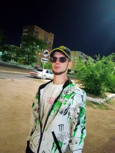  ,   Renat, 26 ,   ,   