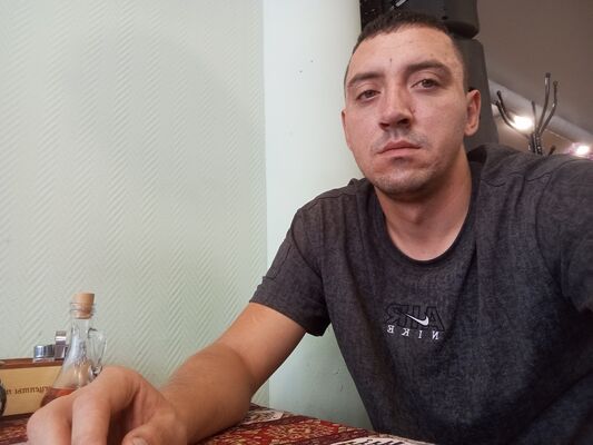  ,   Vova, 28 ,   ,   