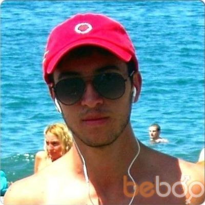  ,   Davo, 32 ,   